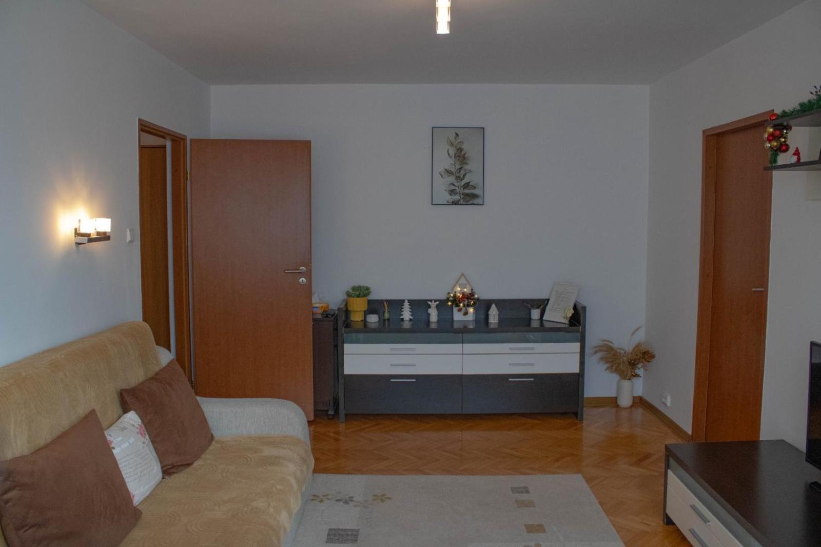 Apartament Aleea Minerva Brasov Exterior photo
